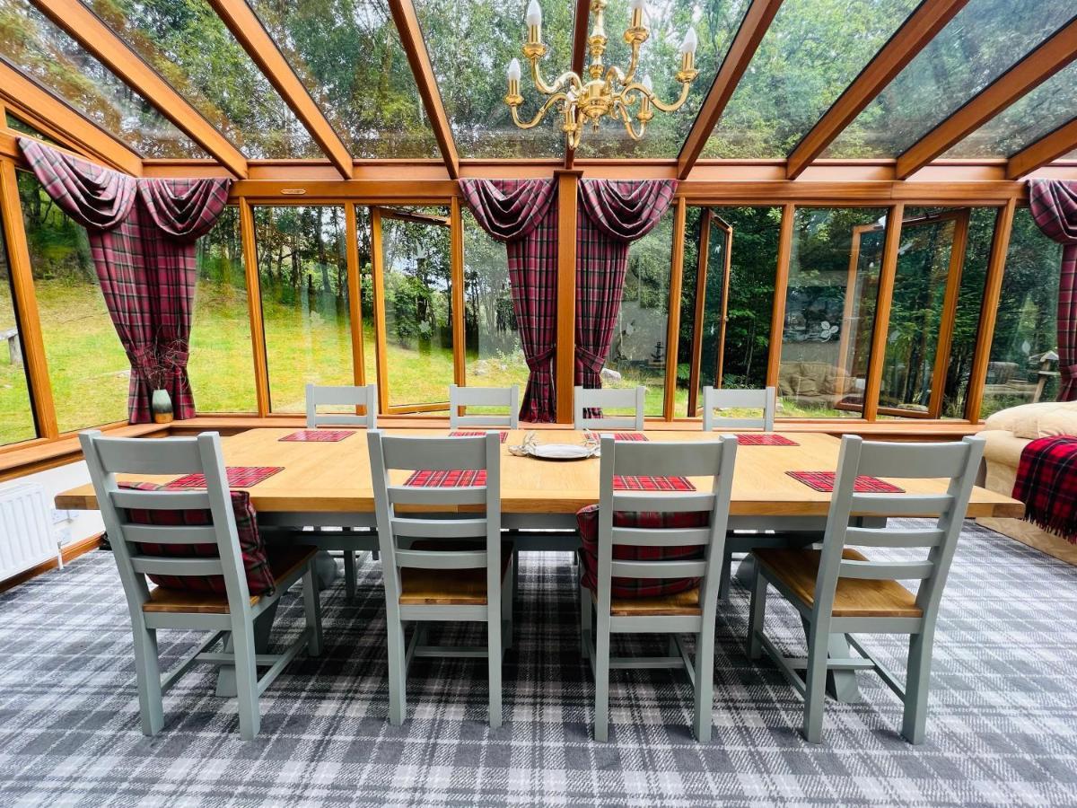 Tarmachan Cottage - West Highland Getaway フォート・ウィリアム エクステリア 写真