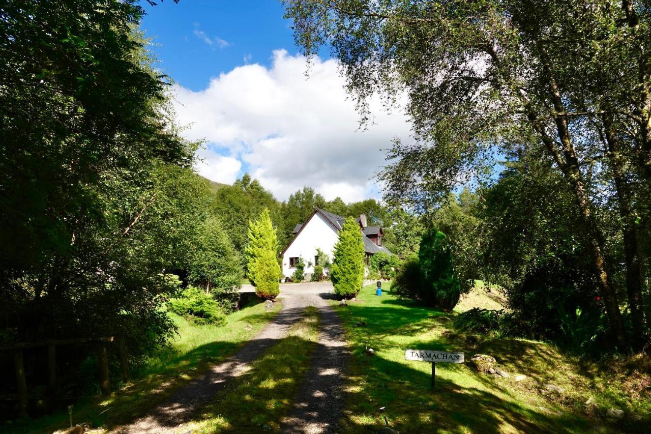 Tarmachan Cottage - West Highland Getaway フォート・ウィリアム エクステリア 写真
